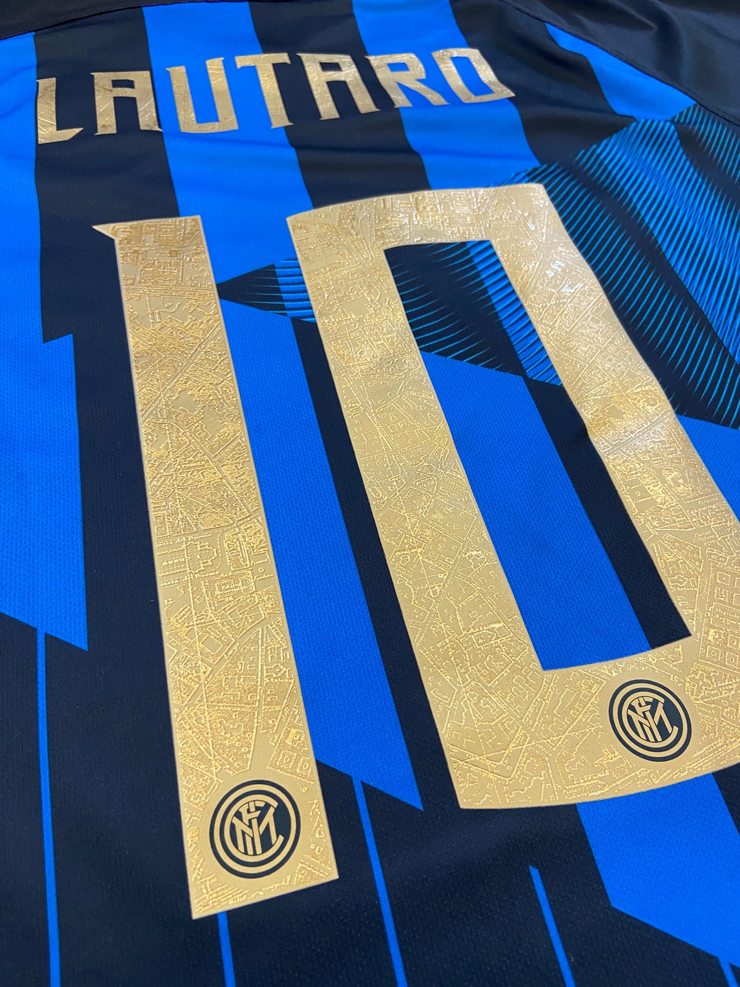 2018 2019 Inter Milan Nike Special Edition Home Football Shirt LAUTARO 10 Men's Medium